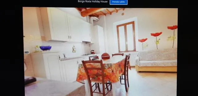Borgo House Apartament *