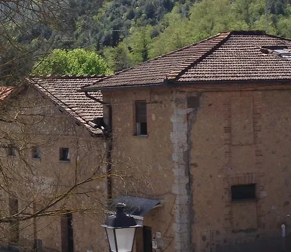 Borgo House Apartament *